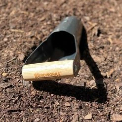 Yardworks® Wood Handle Bulb Planter 9 Yardworks® Wood Handle Bulb Planter -Yardworks shop 2653389 BulbPlanter 02 WoodHandle